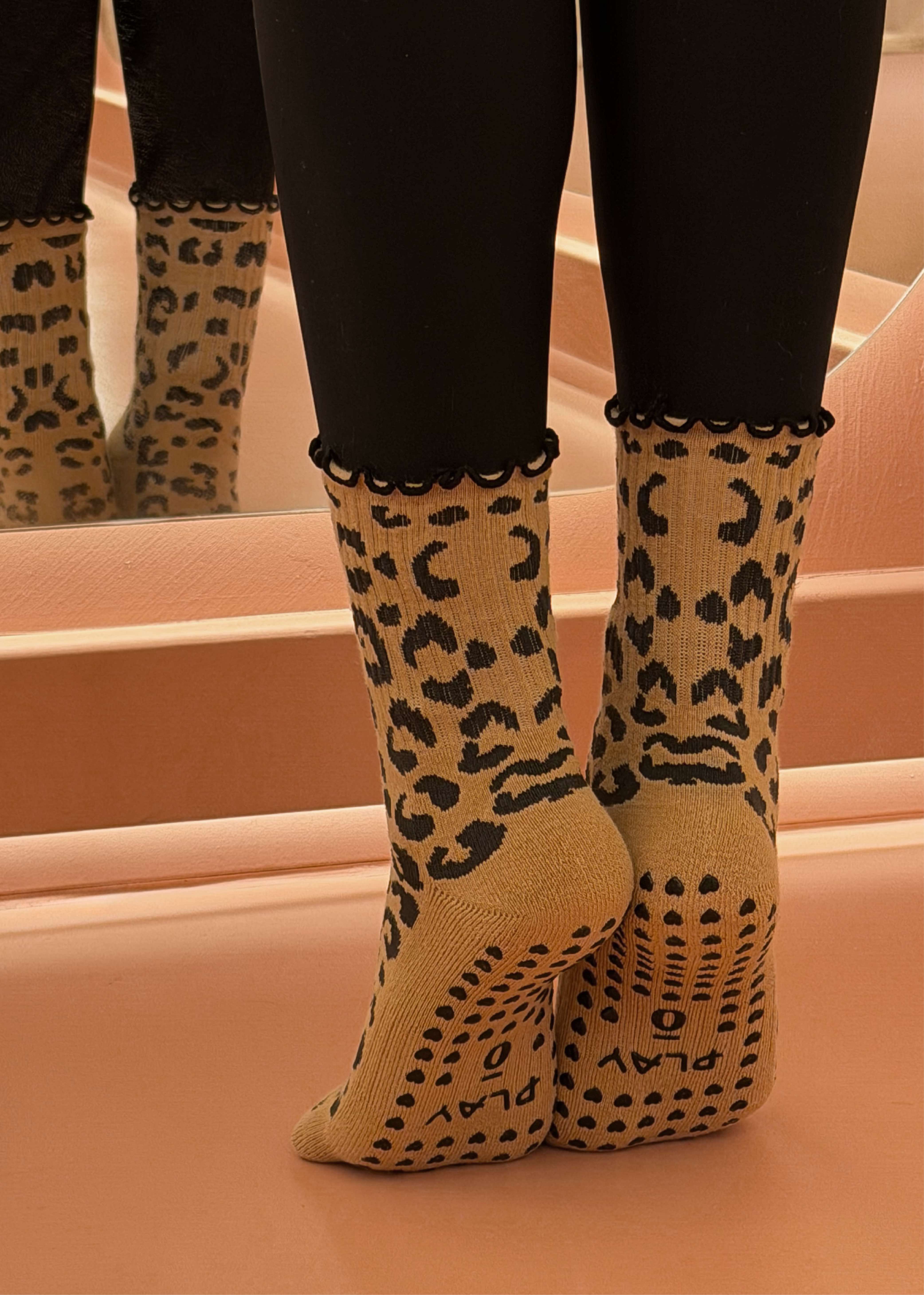 Leopard Grip