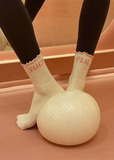 Tuck Plié